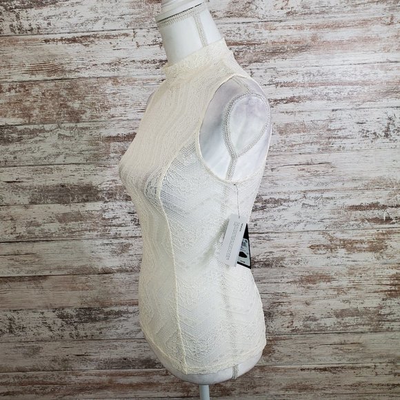GUESS Cream White Sleeveless Gamilla Lace Top - Picture 3 of 13